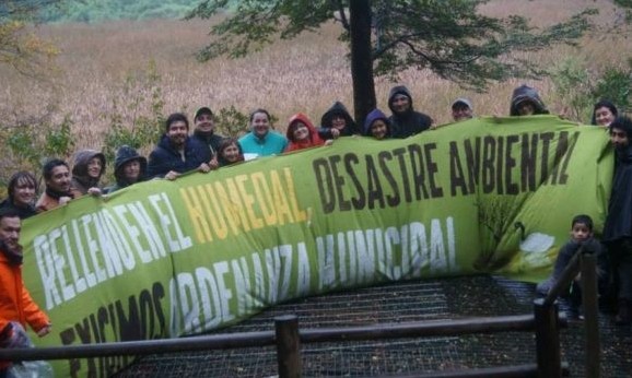 Reportaje de Canal 13 develó preocupante relleno de humedales en Valdivia 