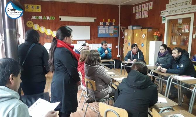 Municipalidad y Onemi realizan jornadas preventivas en Pichico y Riñinahue