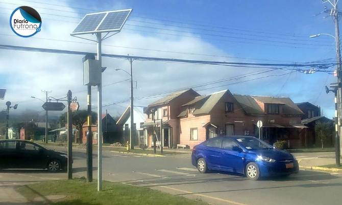 Alcalde Lavado anunció luz verde para instalación de los primeros semáforos en Futrono