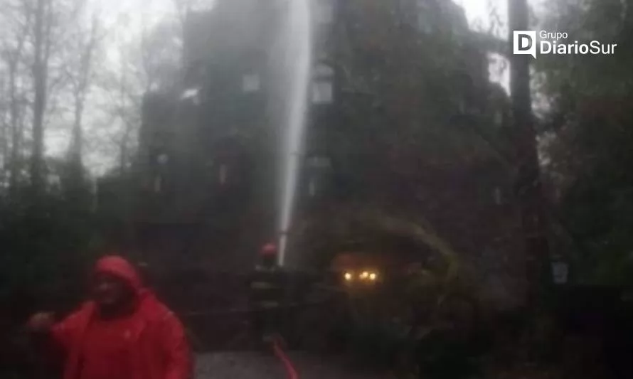 Bomberos acudió a principio de incendio en hotel Montaña Mágica