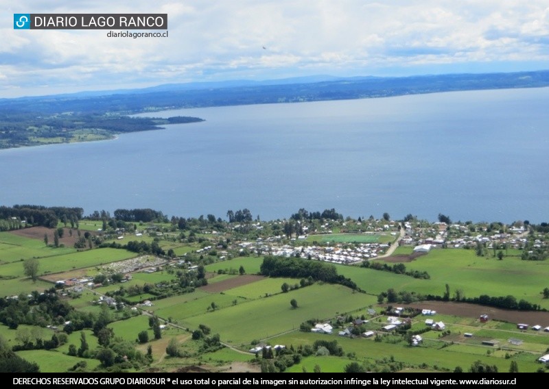 Lago Ranco: comunidad mapuche rechaza instalación de proyecto hidroeléctrico impulsado por ex-ministro del deporte Gabriel Ruiz-Tagle