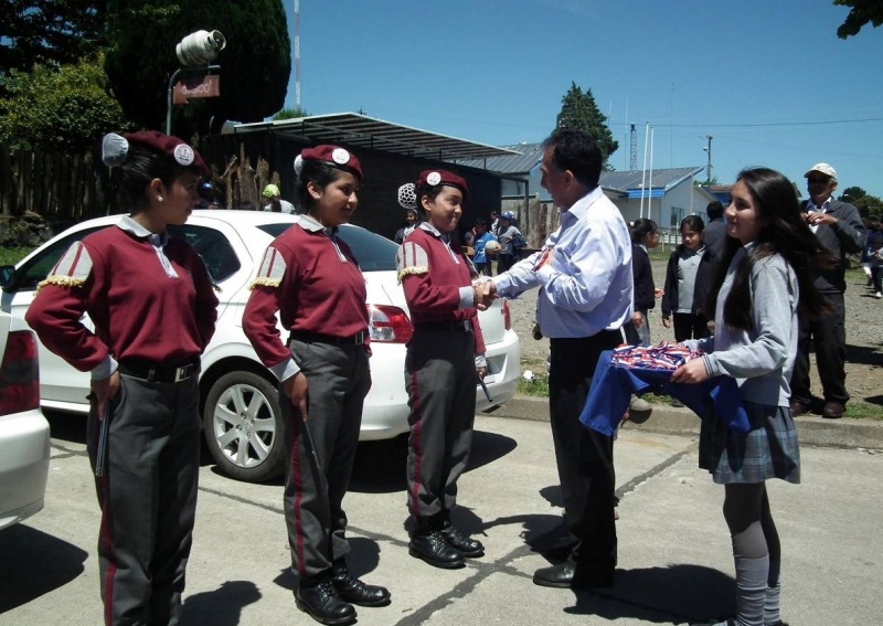 Liceo Antonio Varas cierra el año con muestra escolar y reconocimiento a su banda